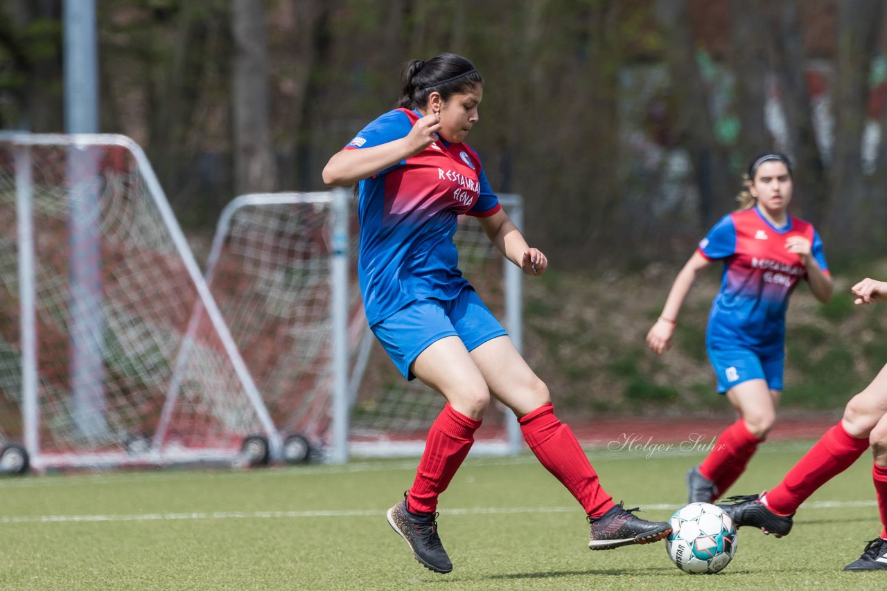 Bild 121 - wCJ Walddoerfer 2 - VfL Pinneberg 2 : Ergebnis: 7:0